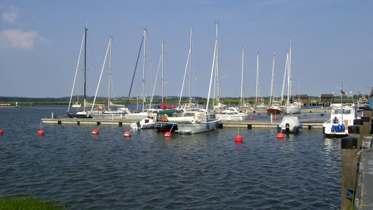 Rauenstein / CC BY-SA 3.0 Marina Gager