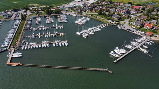 Kommunal- und Sportboothafen Großenbrode