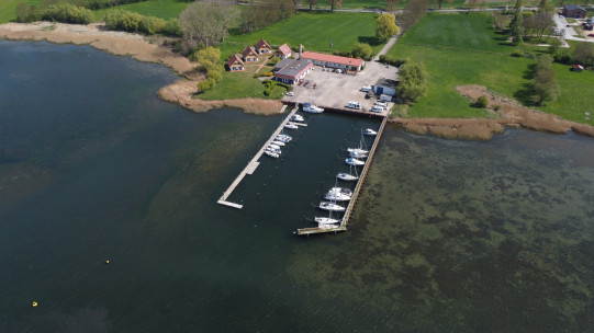 Sportbootanlage Poeler Forellenhof